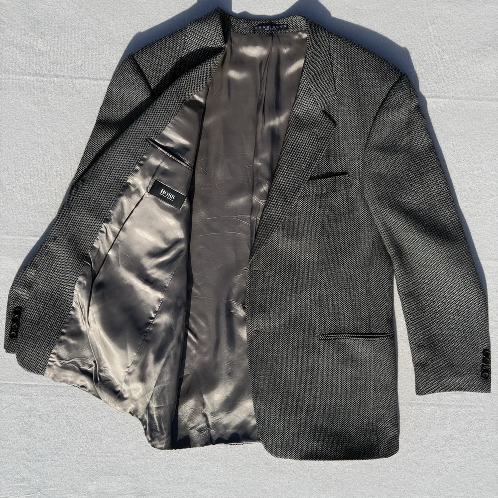 Hugo Boss Galilei Blazer 44R 100% Virgin Wool USA Made 2-Button Black And White